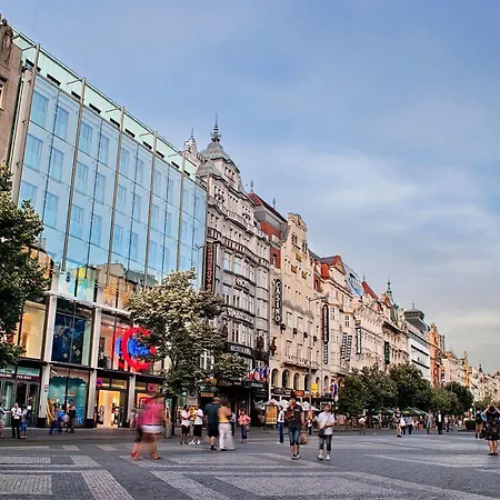 Wenceslas Square Terraces Appartamento *